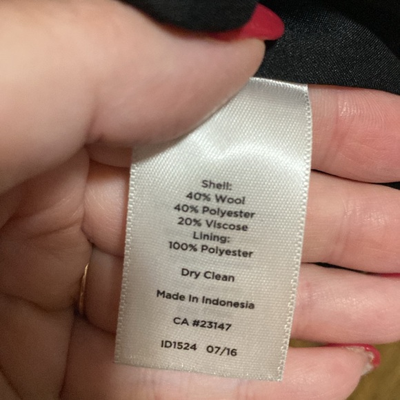 EUC Talbots Red, black cream hounds tooth wool blend lined skirt 10 - Picture 7 of 7